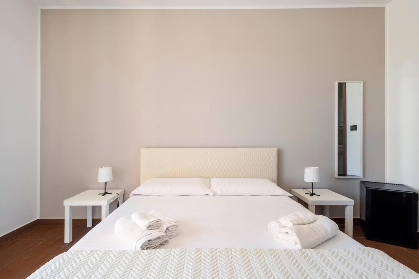 Panoramic Rooms Syracuse Buitenkant foto